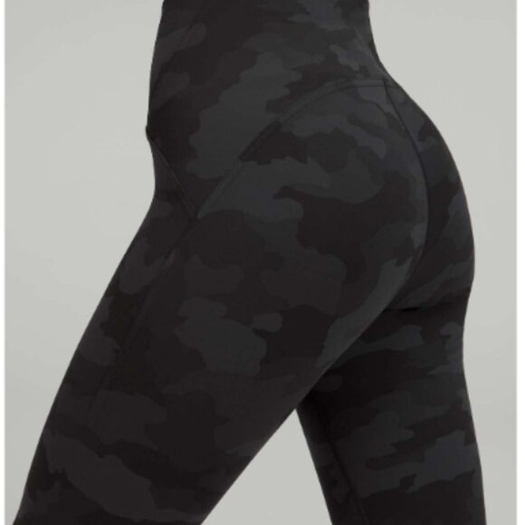 Lululemon InStill High-Rise Tight 25" in Heritage 365 Camo Deep Coal - Size 6 - Picture 3 of 10